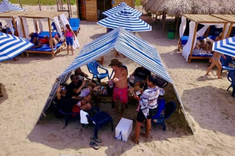 Cartagena: Secluded, exclusive beach on Tierra Bomba Island