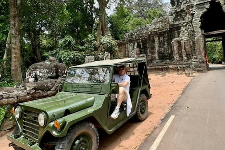 Siem Reap: Floating Village & Countryside Offbeat Jeep Tour