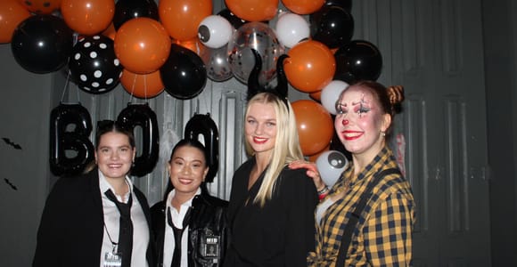 Halloween Haunts: Lisbon Pub Crawl Experience