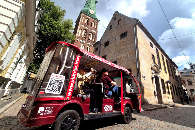 Riga: Old Town E-Bus Tour and Central Market Food Tasting
