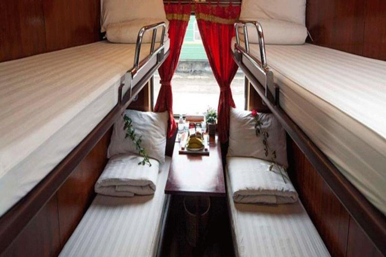 Sleeping Train Railway between Ha Noi and Sapa (Lao Cai) The route Ha Noi to Sapa (Lao Cai)