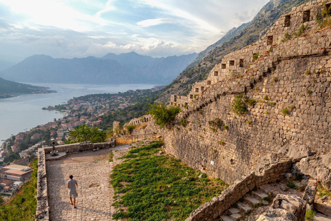 Tour a piedi alla scoperta della Fortezza di Kotor