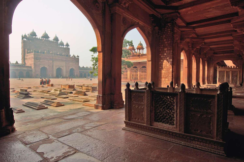 Från Delhi: Privat 3-dagars Golden Triangle Tour med hotellPrivat tur med endast guide