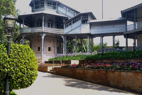 Addis Ababa City Tour: History, Markets & Coffee