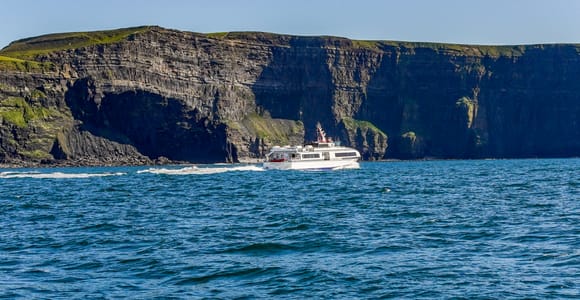 Von Galway aus: Aran Islands & Cliffs of Moher Tagesausflug
