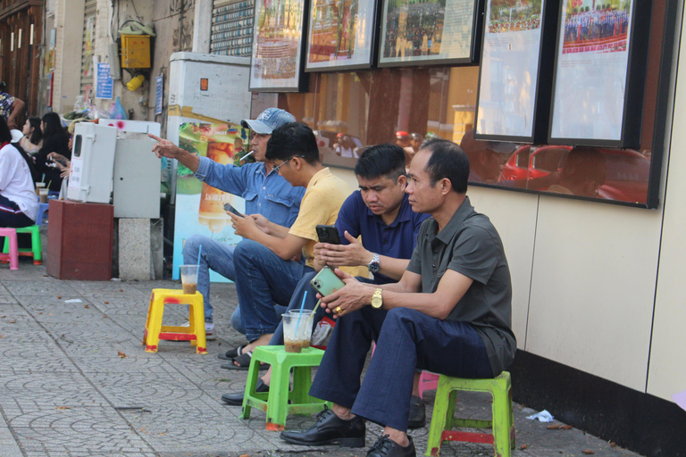 Saigon Vespa Michelin Foodie & Hidden Gems Tour