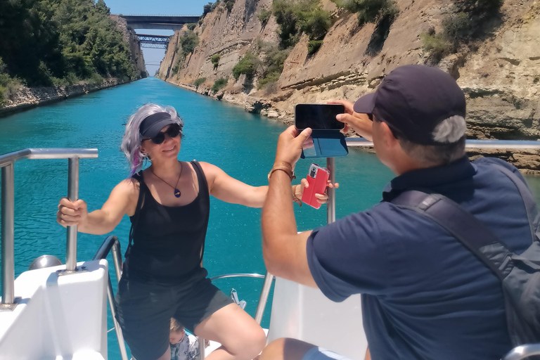 Canal de Corinto: travesía en barco con fondo de cristal St. Andreas
