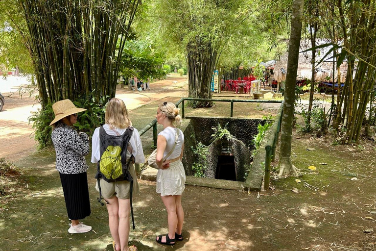 Phong Nha: Private Transfer to Hue with Vinh Moc Tunnels