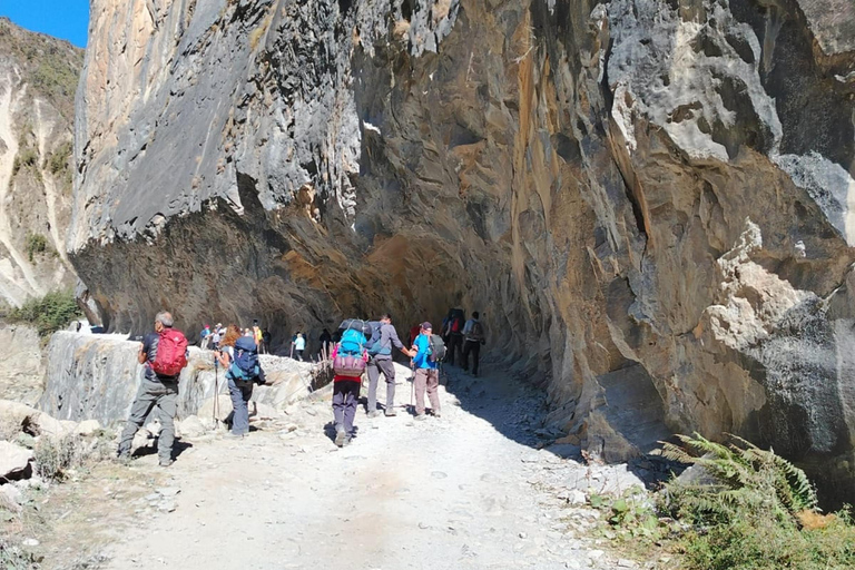 9 Day all-inclusive Annapurna Circuit Trek from Kathmandu 9-Day Annapurna Circuit trek without meals