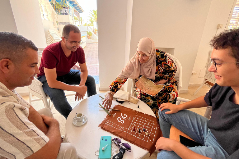 Djerba Island: Travelers & local community Board Game Night
