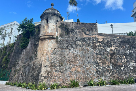 Viejo San Juan: tour a pie con compras y traslado al hotel