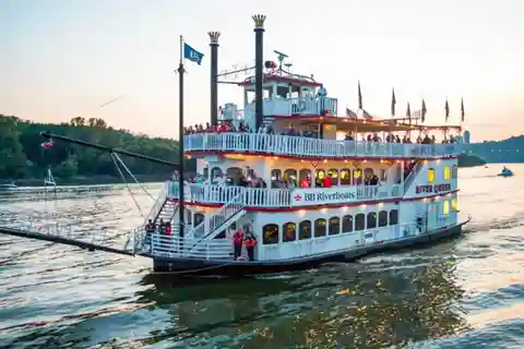 Cincinnati: Dixieland Jazz Brunch Cruise