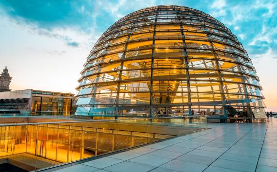 Privattour des Berliner Reichstags und der Glaskuppel