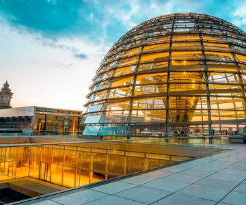 Berlin: Private Reichstag and Glass Dome Tour