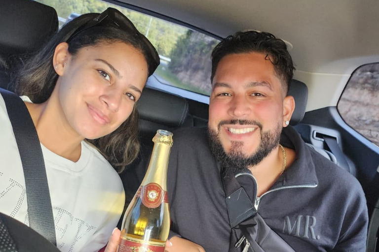 Saint Lucia: Private Airport Transfer with Champagne Welcome