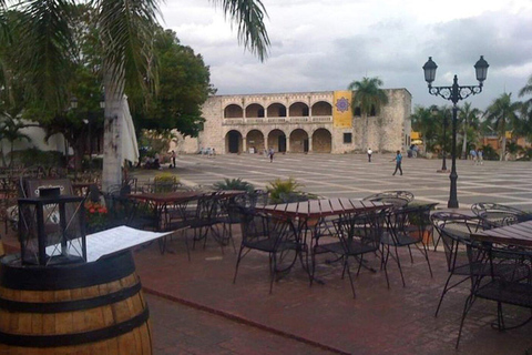 Private: Santo Domingo City Discovery Tour from Puerto Plata