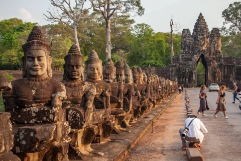 Angkor Wat Pequeño Tour Amanecer Con Tuk Tuk PrivadoAngkor Wat Pequeño Tour Con Amanecer Tuk Tuk Privado