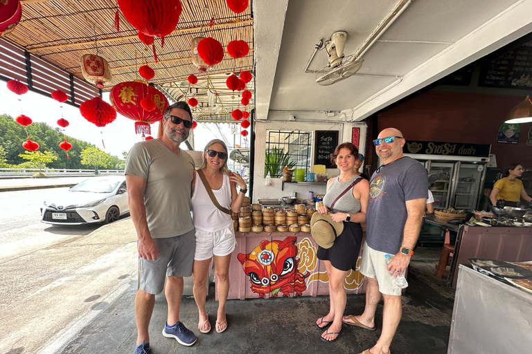 Krabi: Morning Food Tour with Local Guide