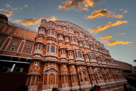 Jaipur Ganztägige private StadtrundfahrtTour mit Privatwagen und Reiseleiter