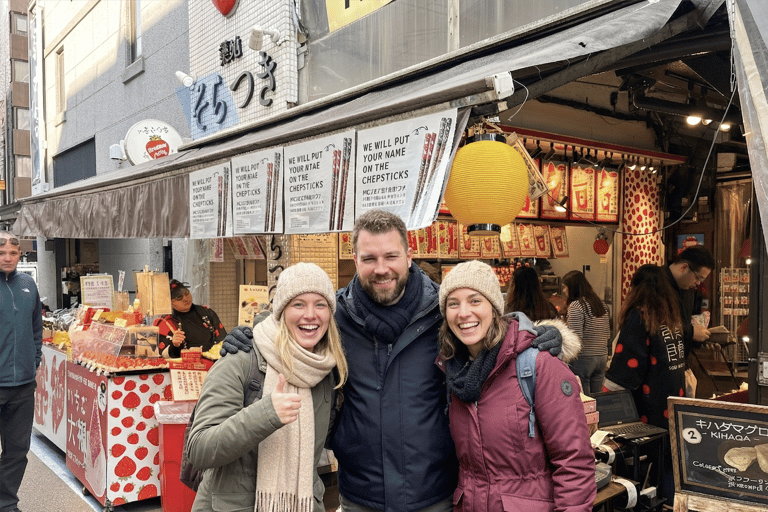Tokyo: Tsukiji Fish Market & Asakusa Sensoji Morning Tour