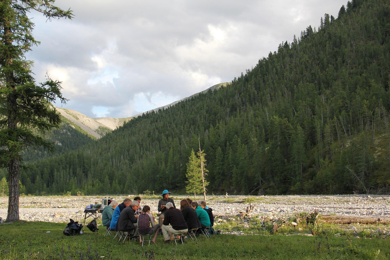 Mongolia: 17-Day Horse Trekking Tour around Khovsgol Lake Mongolia: 10-Day Horse Trekking Tour around Khovsgol Lake