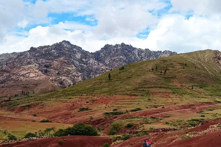 Sucre: Obispo Hill, Quila Quila, Petroglyphs & Hot Springs