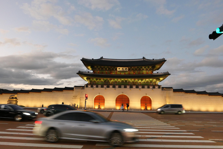 Seoul: Customized Private Walking Tour with a Local Guide 4-Hour Walking Tour