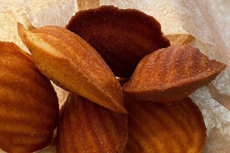 Aix-en-Provence: Food Tour & Local Gourmet Breakfast (EN/FR)