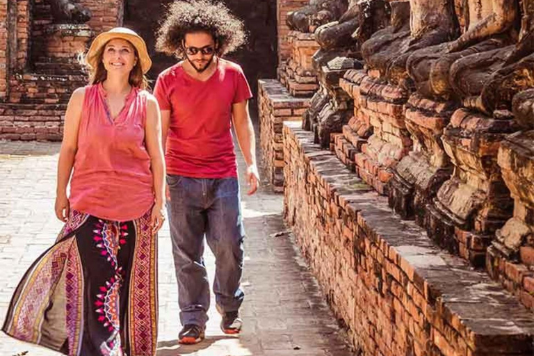 Bangkok to DuBua Café & Ayutthaya Private Day Trip