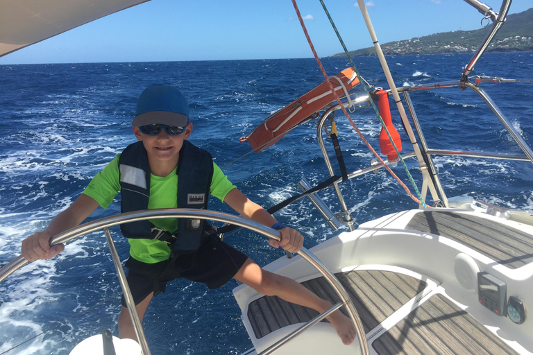 Excursion to Les Saintes : Full-Day Sailing and Snorkeling