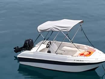 nerja y torrox: alquiler de barco sin licencia de navegacion