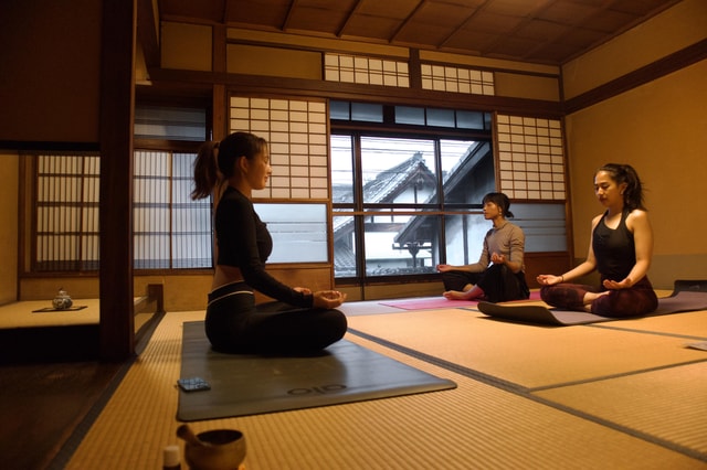 Kyoto: Yoga Class in the nature of Kyoto (Machiya/Riverside)