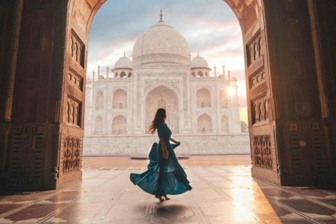 Wycieczka all inclusive tego samego dnia do Taj Mahal i Agry z Twojego hoteluWycieczka all inclusive do Taj Mahal i Agry tego samego dnia z Delhi