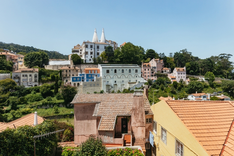 Desde Lisboa: tour de 1 día grupo reducido Sintra y CascaesTour en italiano con recogida en el hotel Fenix Lisbon