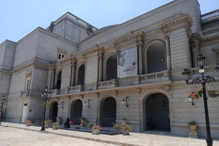 Lima : visite guidée du centre historique en vélo électriqueVisite de Lima : Découvrez le centre historique de Lima à vélo électrique et dégustation culinaire
