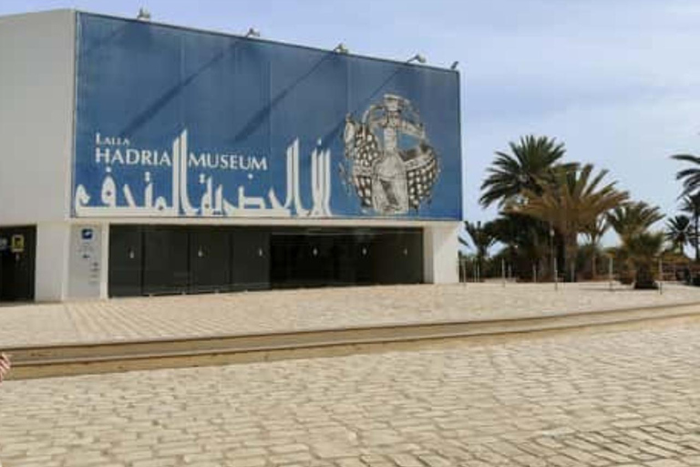 Djerba: Crocodiles, Guided Museum Tour & Free Souvenir