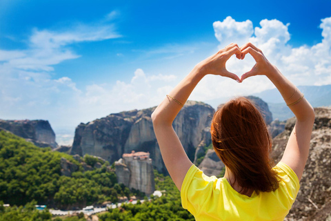 Atenas: Excursión de 2 días a Meteora con visitas guiadas y hotel