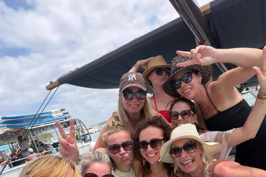 Ibiza: Bootsfahrt mit Snacks, Getränken und Schwimmstopp. Foto: GetYourGuide