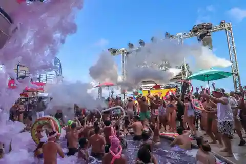 Festa de praia para senhoras Coco Bongo