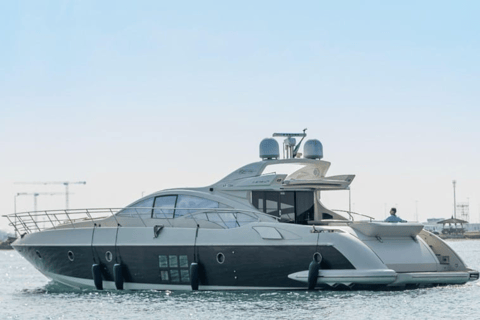 Abu Dhabi: Yachtcharter