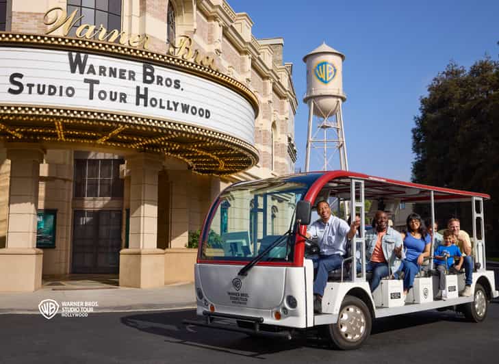 Los Ángeles: tour de Warner Bros. Studio con lanzadera y tour en autobús
