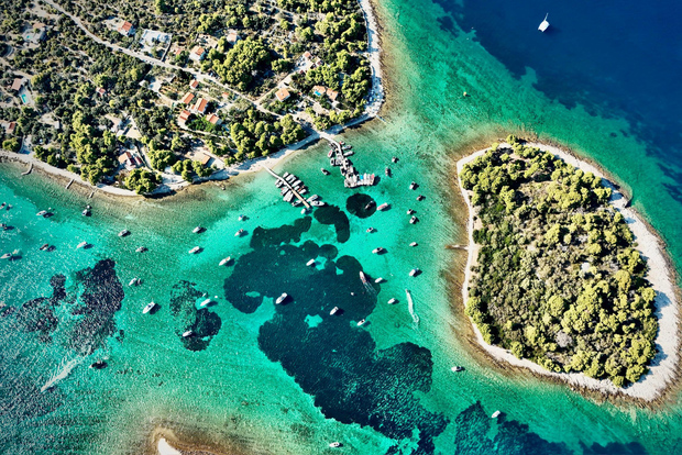 Spalato: Laguna Blu e 3 isole – Tour premium in motoscafo