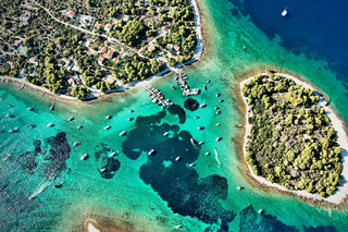 Split: Blue Lagoon & 3 Islands – Premium Speedboat Trip