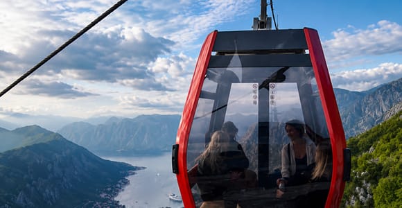 From Budva/Kotor: Kotor Serpentine, Cable Car & Cetinje Tour