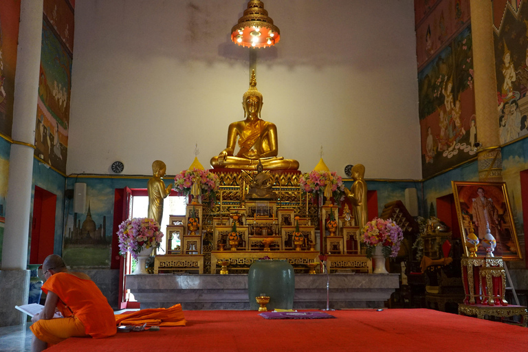 Bangkok: Bang Rak Food Tasting & Culture Walking Tour