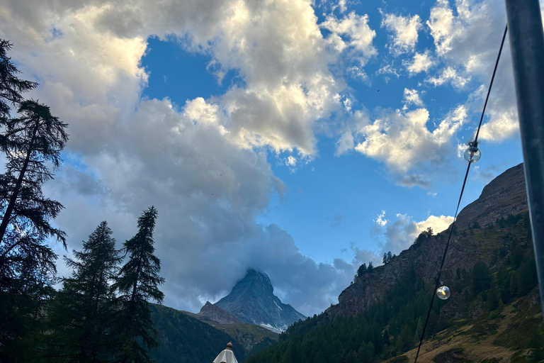 Zermatt: Guided Walking Tour with Wine Tasting & Dinner