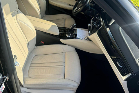 From Bellagio center : Private 1-Way Transfer to Milan City Sedan From Bellagio center : Private 1-Way Transfer to Milan