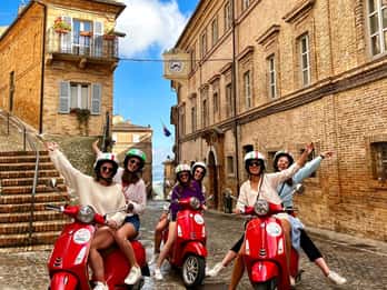Numana: Vespa Rental Tour