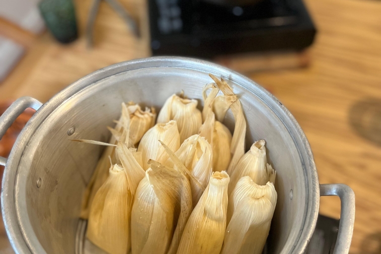 Tamales 101 : cours de cuisine et festin de tamales de toutes sortes