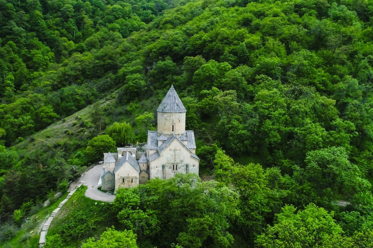 从埃里温出发：追寻马努尼亚足迹的贝尔德城市之旅从埃里温出发：追寻曼努尼亚足迹的贝尔德城市之旅